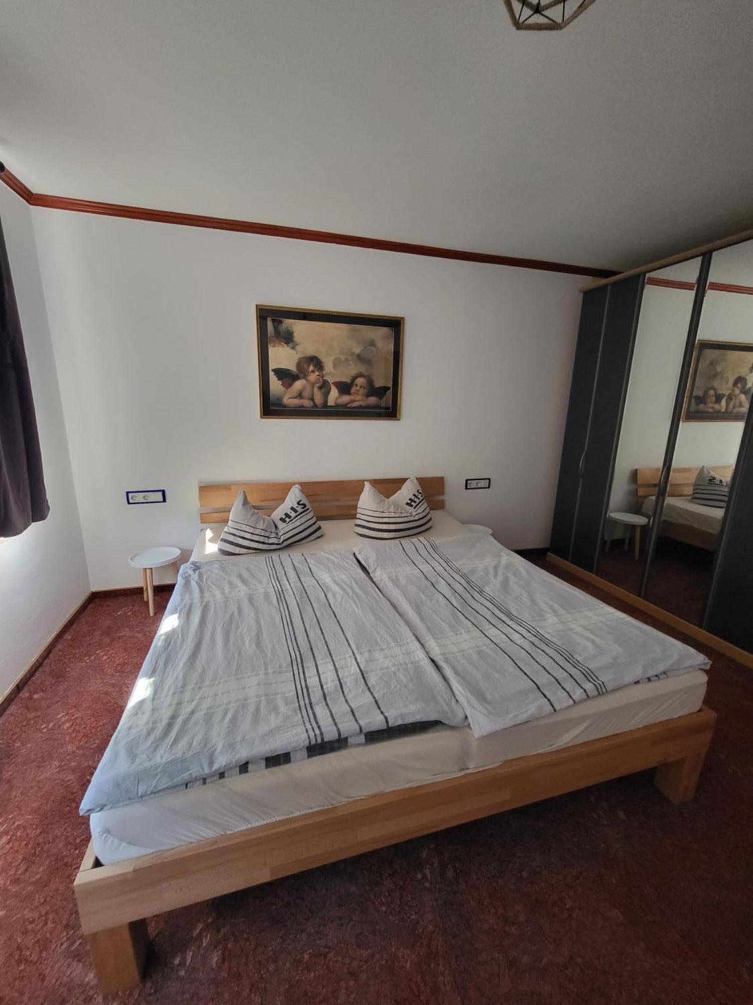 Apartmenthaus Sonnenschein วินเทอร์แบร์ก ภายนอก รูปภาพ