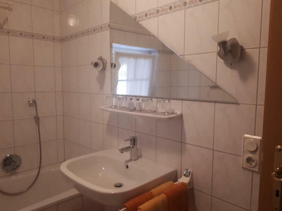 Apartmenthaus Sonnenschein วินเทอร์แบร์ก ภายนอก รูปภาพ